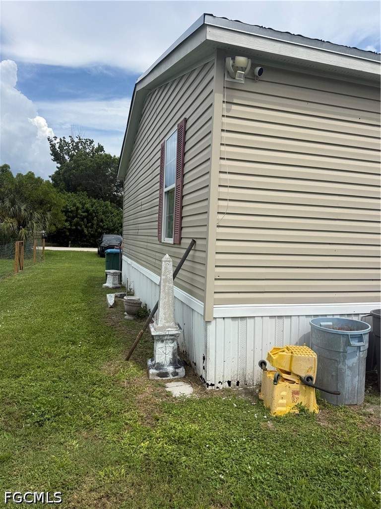 2 bedroom ManufacturedHome at 8240 Penny Dr, Suncoast Estates Unrec, North Fort Myers — photo 3
