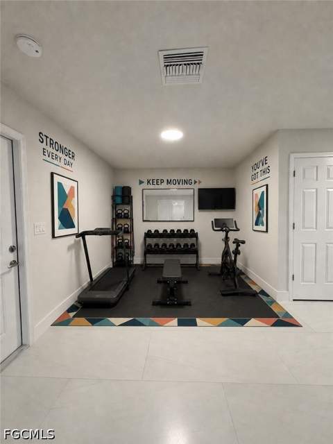 3421 68th Ave NE, Naples FL - photo 17 of 19