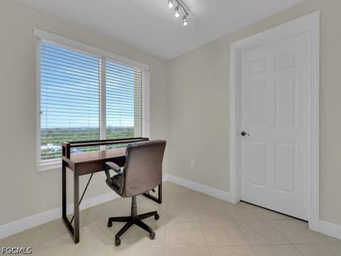 2745 1st St 1006, Fort Myers FL - photo 16 of 41