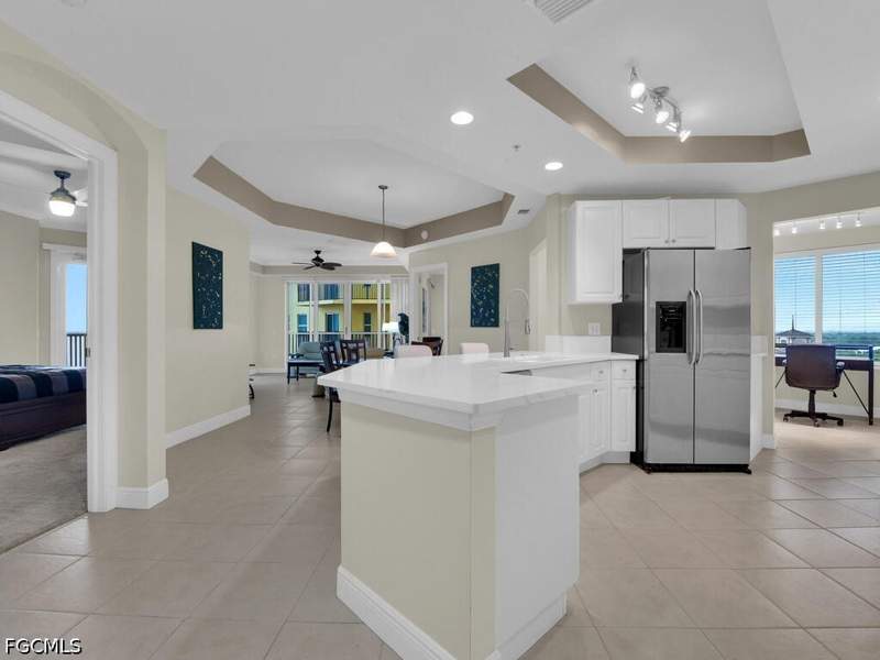 3 bedroom Condominium at 2745 1st St 1006, St. Tropez, Fort Myers — photo 4