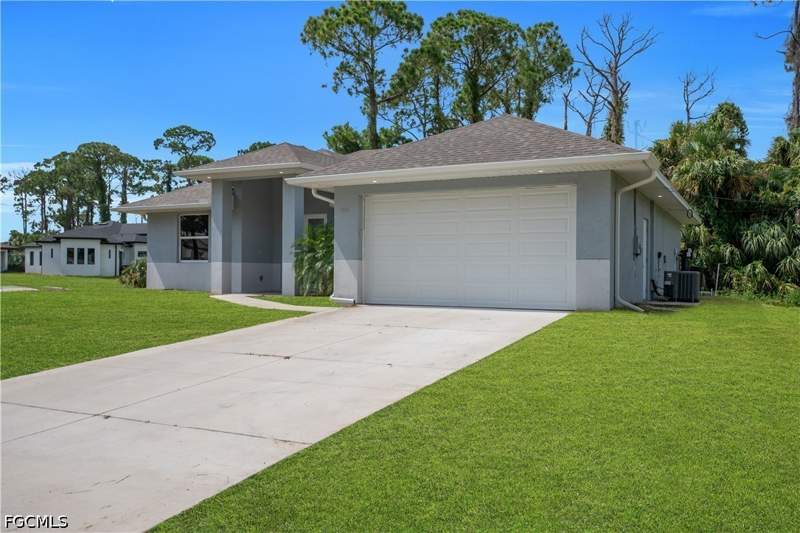 3 bedroom SingleFamilyResidence at 1901 E 7th St, Lehigh Acres, Lehigh Acres — photo 5