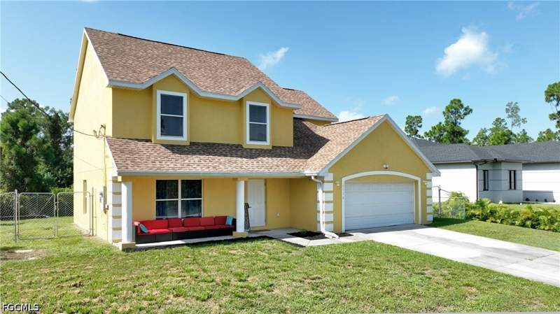 4 bedroom SingleFamilyResidence at 1116 Crestwood St E, Lehigh Acres, Lehigh Acres — photo 2