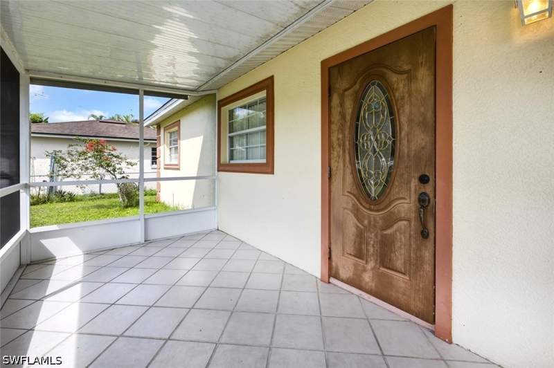 3 bedroom SingleFamilyResidence at 5449 Hardee St, Naples Manor, Naples — photo 4
