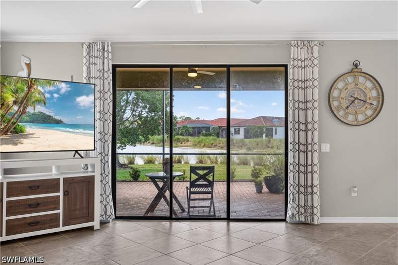3 bedroom SingleFamilyResidence at 1595 Marton Ct, Artesia, Naples — photo 3