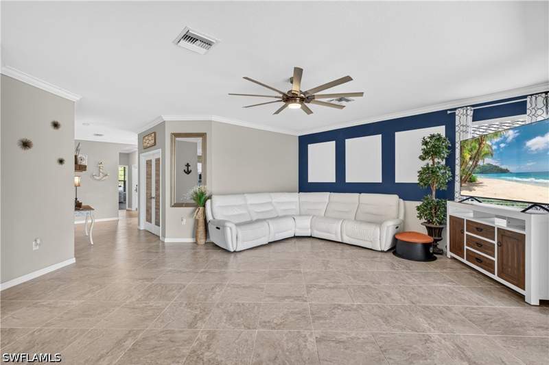 3 bedroom SingleFamilyResidence at 1595 Marton Ct, Artesia, Naples — photo 4