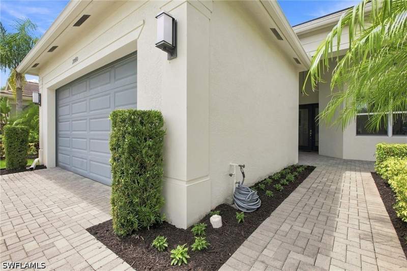 3 bedroom SingleFamilyResidence at 28410 Capraia Dr, Valencia Bonita, Bonita Springs — photo 5