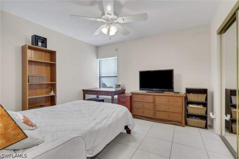 5770 Trailwinds Dr 213, Fort Myers FL - photo 19 of 26