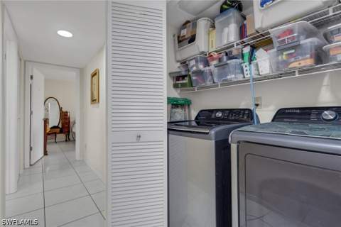5770 Trailwinds Dr 213, Fort Myers FL - photo 21 of 26