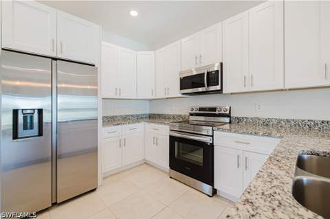 2218 NW 3rd Ave, Cape Coral FL - photo 11 of 40
