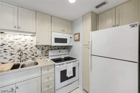 58 N Collier Blvd 706, Marco Island FL - photo 13 of 36