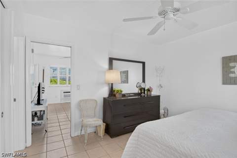 534 4th Ave S 3, Naples FL - photo 18 of 50