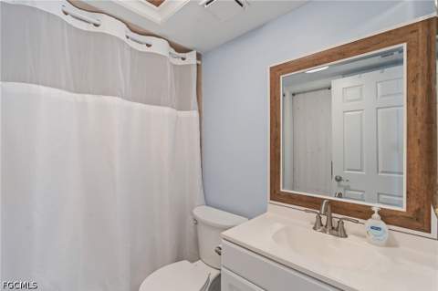 4230 SE 20th Pl 302, Cape Coral FL - photo 22 of 37