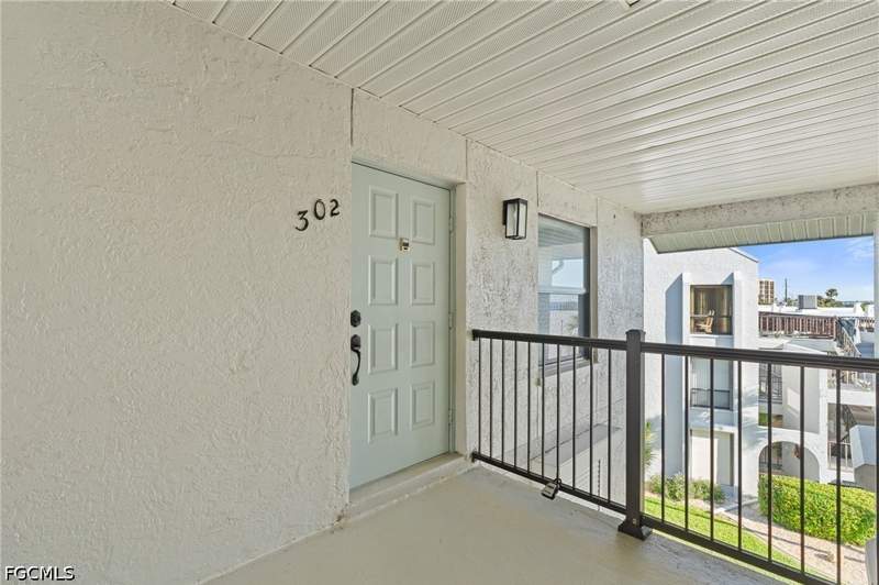 2 bedroom Condominium at 4230 SE 20th Pl 302, River Park Place Condo, Cape Coral — photo 4