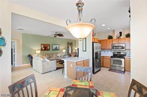 14573 Abaco Lakes Dr 101, Fort Myers FL - photo 9 of 25