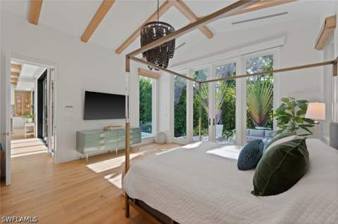 1140 8th St S, Naples FL - photo 18 of 50