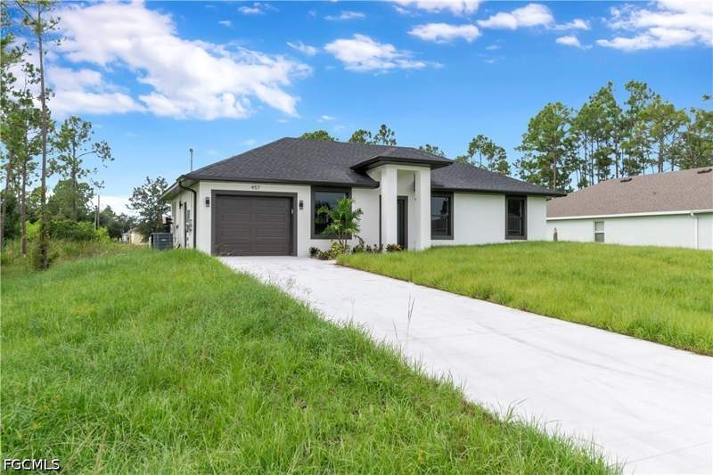 3 bedroom SingleFamilyResidence at 457 Woodman Dr, Lehigh Acres, Lehigh Acres — photo 2