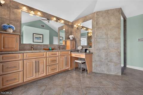 1828 Buckthorn Ln, Sanibel FL - photo 17 of 49