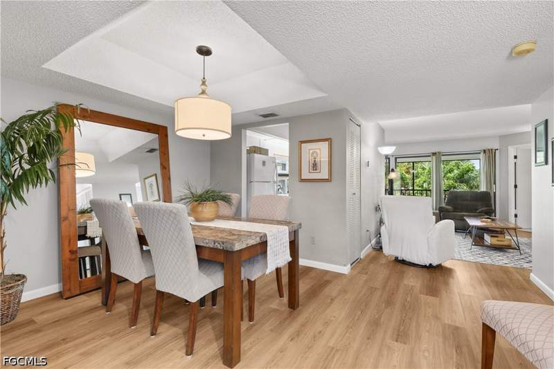 2 bedroom Condominium at 17220 Terraverde Cir 9, Terraverde Country Club, Fort Myers — photo 2