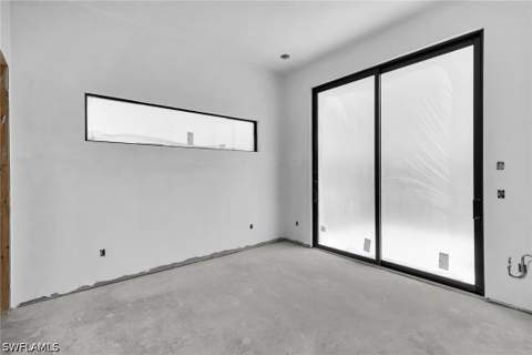 459 Spinnaker Dr, Marco Island FL - photo 12 of 35