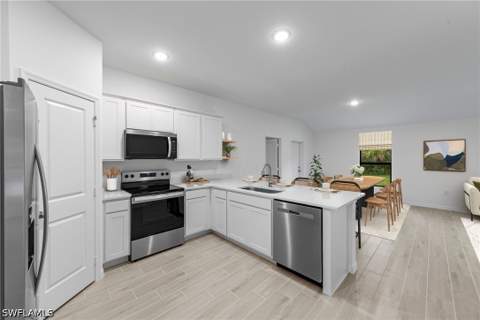8044 Oakleaf Cir, Labelle FL - photo 8 of 16
