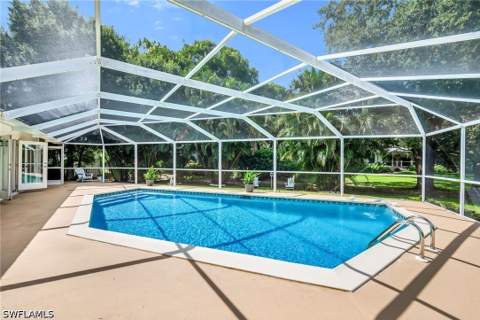 7558 Cordoba Cir, Naples FL - photo 24 of 44