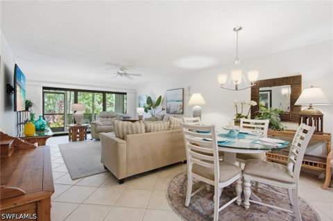 5767 Deauville Cir D106, Naples FL - photo 10 of 21