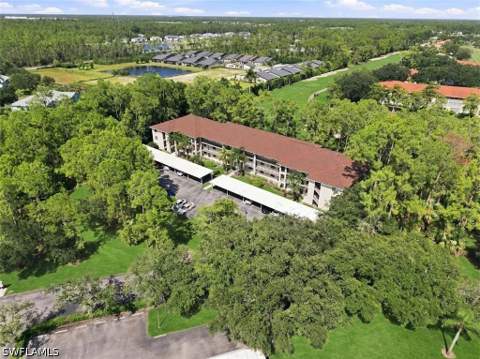 5767 Deauville Cir D106, Naples FL - photo 16 of 21