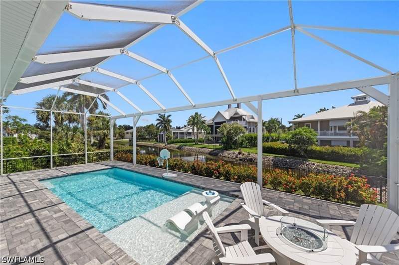 3 bedroom SingleFamilyResidence at 18151 Parkridge CIR, PARKRIDGE, Fort Myers — photo 1