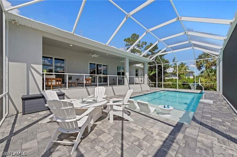 3 bedroom SingleFamilyResidence at 18151 Parkridge CIR, PARKRIDGE, Fort Myers — photo 2