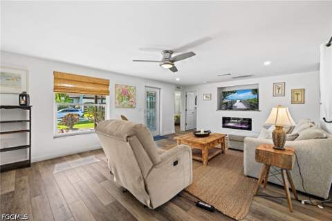 5714 SW 1st Ct, Cape Coral FL - photo 8 of 50