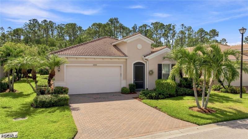 3 bedroom SingleFamilyResidence at 10443 Migliera Way, Materita, Fort Myers — photo 3