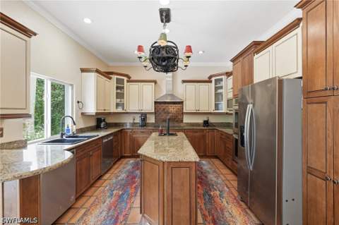 4561 Beechwood Lake Dr, Naples FL - photo 10 of 26