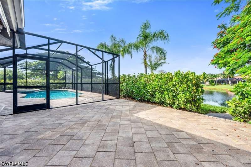 6 bedroom SingleFamilyResidence at 4638 Turnstone Ct, Longshore Lake, Naples — photo 5