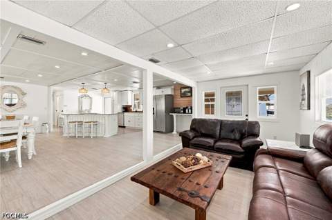 573 Hogan Dr, North Fort Myers FL - photo 6 of 24