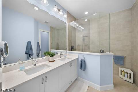 8924 Yucatan Ct, Naples FL - photo 21 of 48