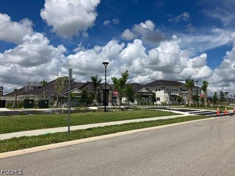 14117 Pine Lodge Ln, Fort Myers FL - photo 23 of 43