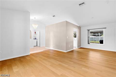 15687 Spring Line Ln, Fort Myers FL - photo 14 of 44
