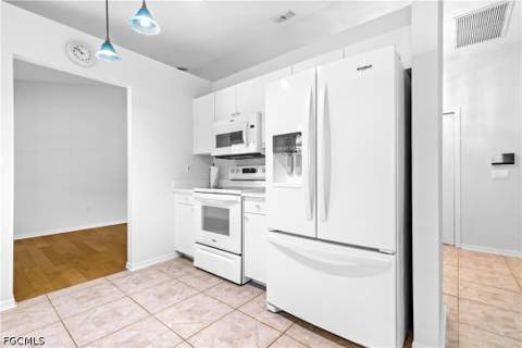 15687 Spring Line Ln, Fort Myers FL - photo 6 of 44