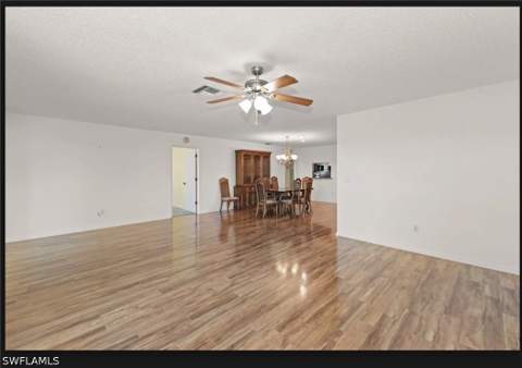 1335 Broadwater Dr 102, Fort Myers FL - photo 10 of 34