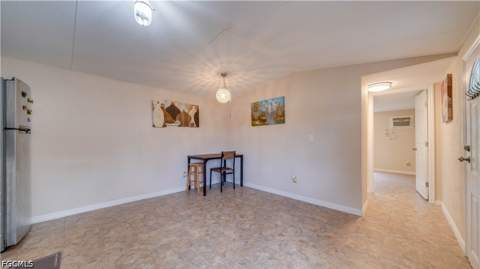 8352 Barbie Ln, North Fort Myers FL - photo 11 of 31