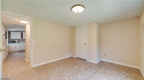 8352 Barbie Ln, North Fort Myers FL - photo 16 of 31