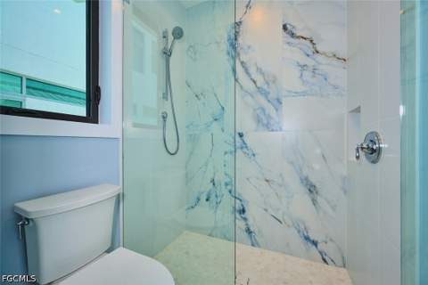 938 San Carlos Dr, Fort Myers Beach FL - photo 18 of 50