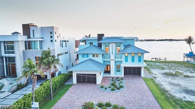 5 bedroom SingleFamilyResidence at 938 San Carlos Dr, San Carlos On The Gulf, Fort Myers Beach — photo 2