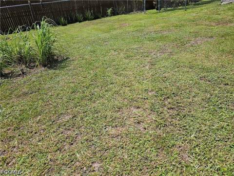 818 Albert Ave, Lehigh Acres FL - photo 18 of 38