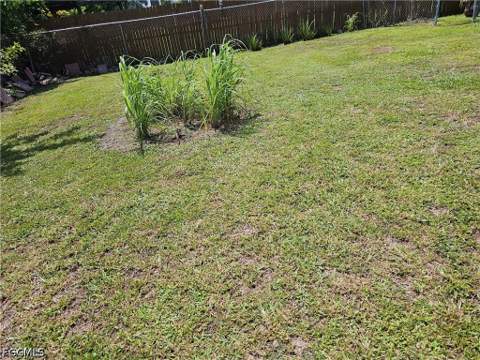 818 Albert Ave, Lehigh Acres FL - photo 19 of 38