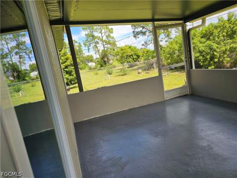 818 Albert Ave, Lehigh Acres FL - photo 21 of 38