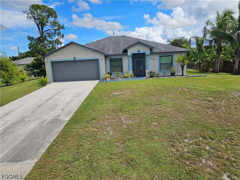 4 bedroom SingleFamilyResidence at 818 Albert Ave, Lehigh Acres, Lehigh Acres — photo 5