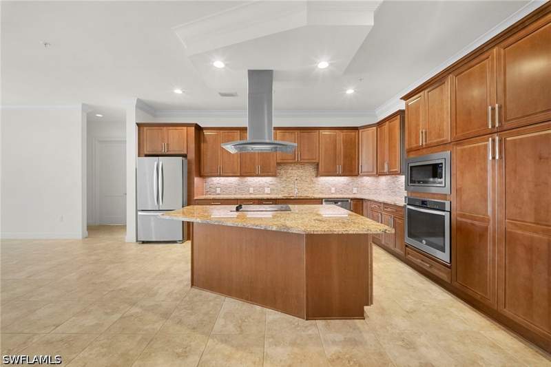 2 bedroom Condominium at 21450 Strada Nuova Cir A302, Genova, Estero — photo 3