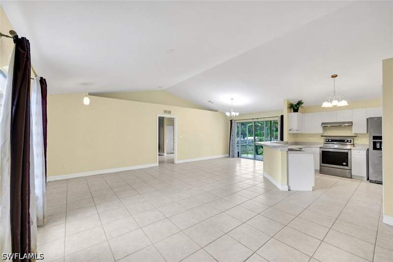 3 bedroom SingleFamilyResidence at 4720 22nd Ave SE, Golden Gate Estates, Naples — photo 2