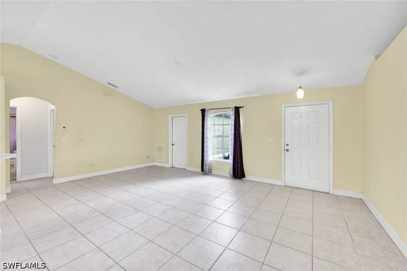 3 bedroom SingleFamilyResidence at 4720 22nd Ave SE, Golden Gate Estates, Naples — photo 5
